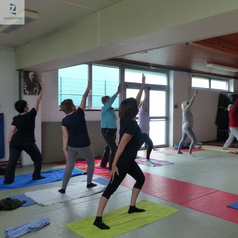 2023-05-10 - sport - yoga voor 55 - Sportraad Zaventem 